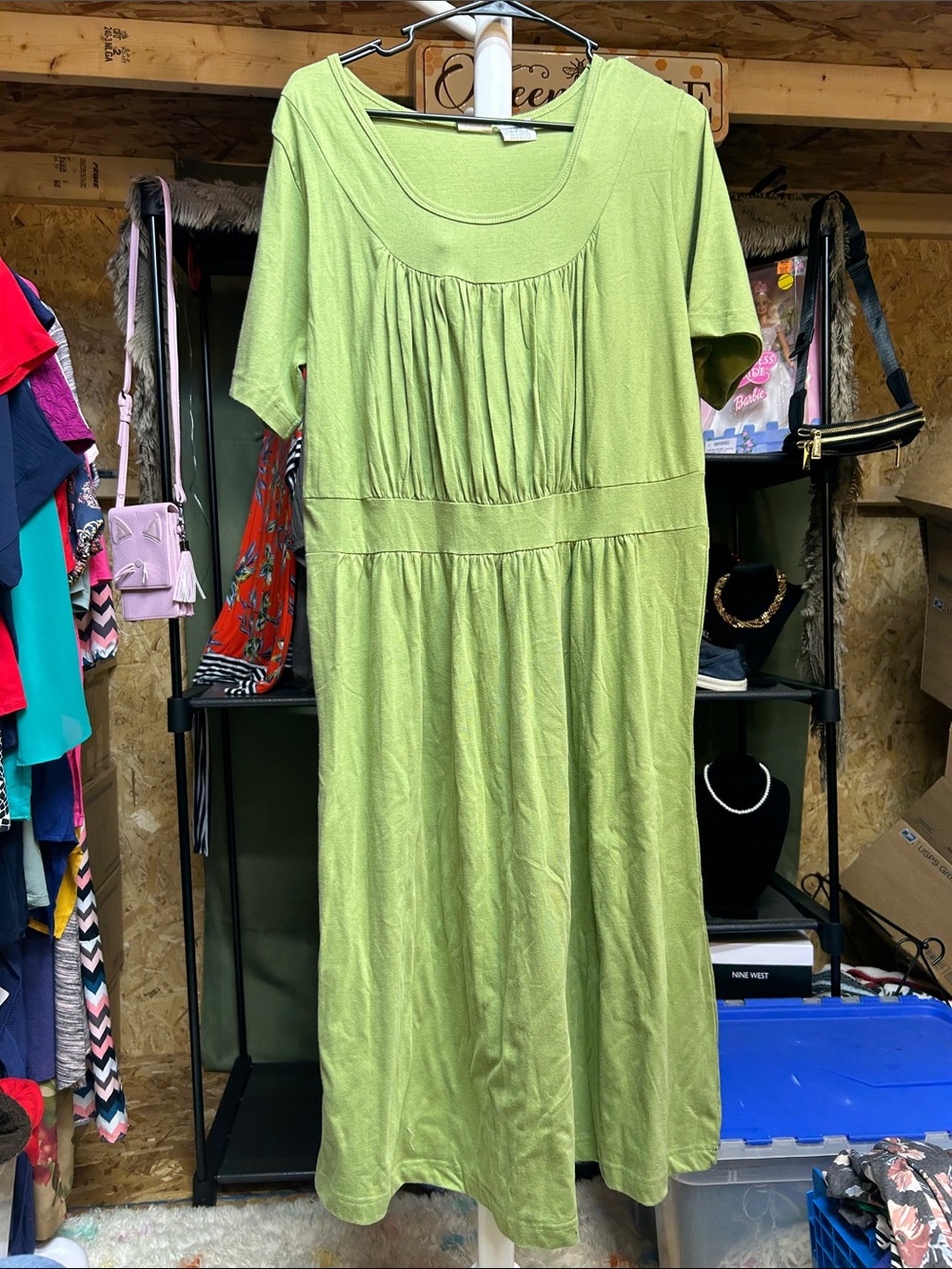 Roaman's Light Green Scoop-Neck Maxi Dress with Short Sleeves Size M
